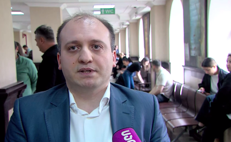 "არსებობს მტკიცებულება, სადაც სპეცრაზმელი გოგოს მიმართავს გაუპატიურების ასპექტით" - რა კითხვები აქვს ადვოკატს პროკურატურის მოწმეებთან 