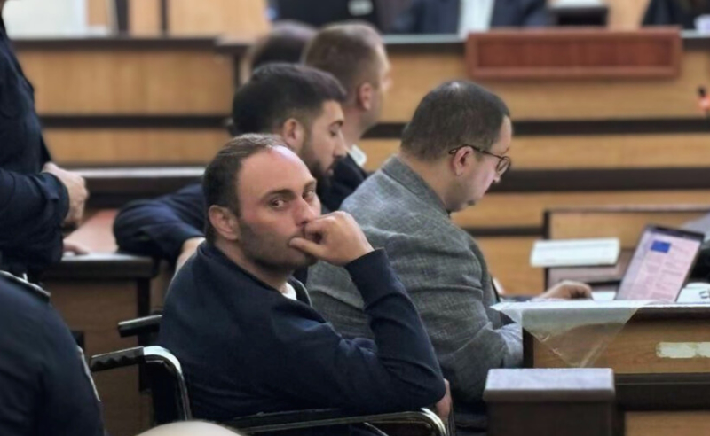 მოშიმშილე გიორგი ჩიკვაიძის საკნიდან ნაგავი არ გააქვთ-პატიმრის დედა
