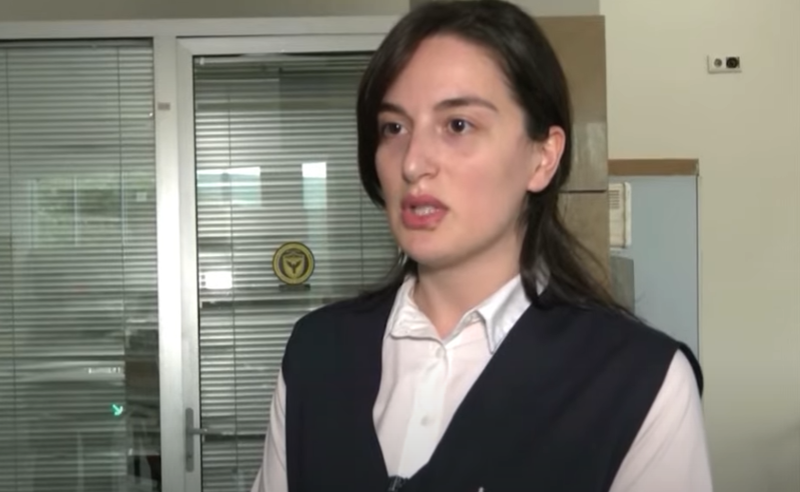 გამოიკითხა თუ არა თავდასხმაში მხილებილი შინჯიკაშვილის მამა - კაციტაძის უწყების გამომძიებელი "პირველების" კითხვას ვერ პასუხობს