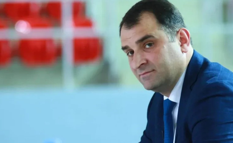 Batumi meri istefa verib