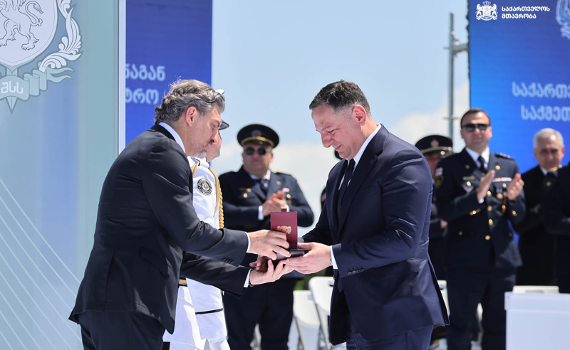 "ორდენი სამშობლოსა და ერის წინაშე დამსახურებისთვის" - ვახტანგ გომელაური დააჯილოდოვეს 