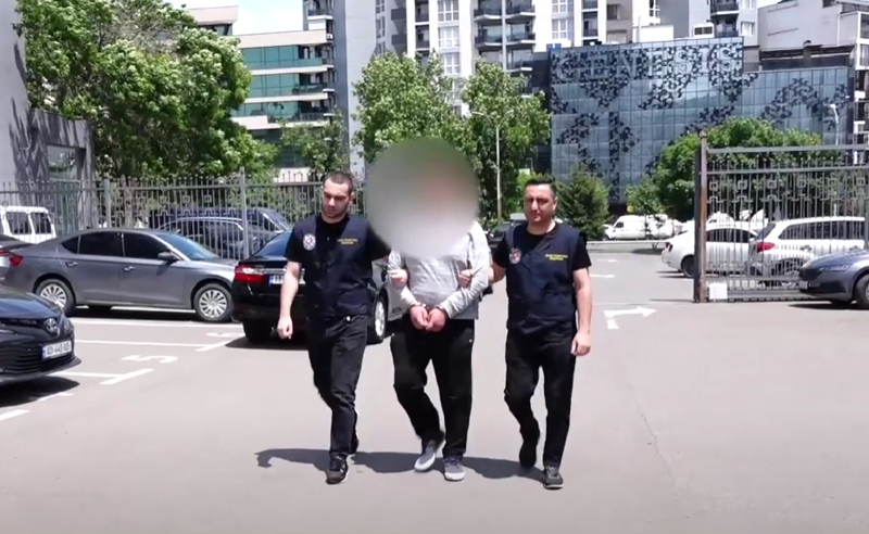 Polis narkotik vasitələrin satışı ilə məşğul olan 5 nəfəri həbs edib