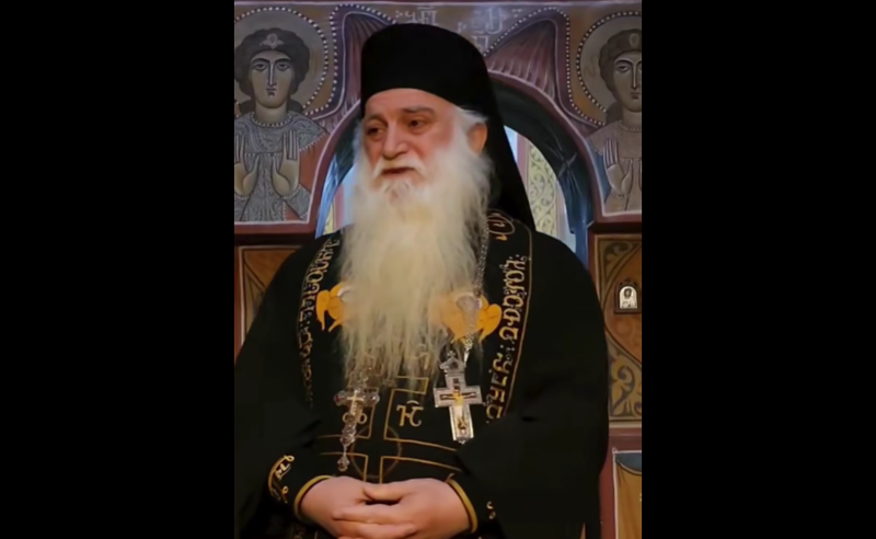 ჟურნალისტი პოლიციელის ლოყაში გარტყმისთვის დასაჯეს, რატომ არ არიან დაჭერილები ისინი, ვინც ჟურნალისტებს ფეხებით შედგნენ და სცემეს? - არქიმანდრიტი