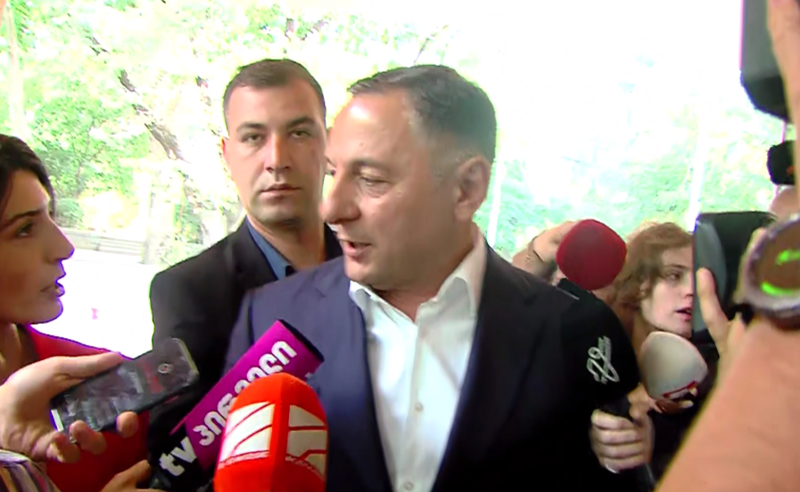 "ჩორჩანაში საგუშაგოს გაკეთების წინააღმდეგი ვიყავი" - ვახტანგ გომელაური პროკურატურაშია