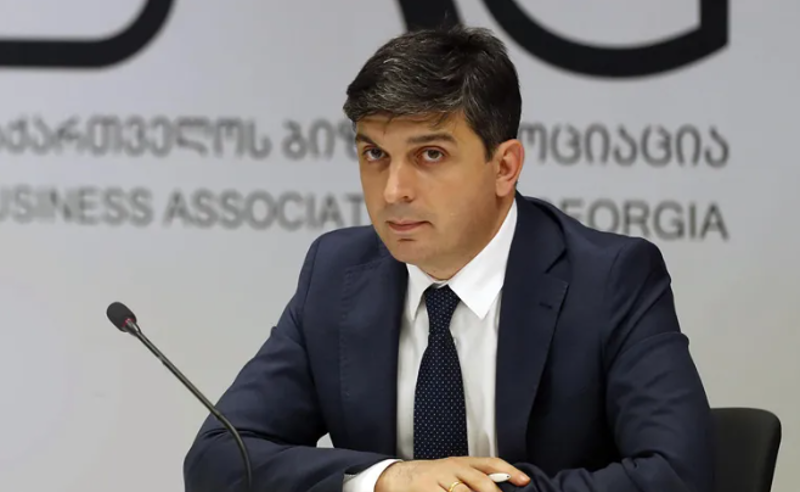 ლევან კაკავა შემოსავლების სამსახურის უფროსი აღარ არის