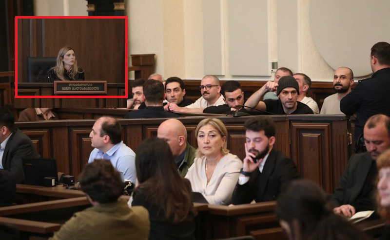 მოსამართლე ნინო გალუსტაშვილი სინდისის 11 პატიმარს ნების საწინააღმდეგოდ სახაზინო ადვოკატებს უნიშნავს - სხდომაზე ხმაურია
