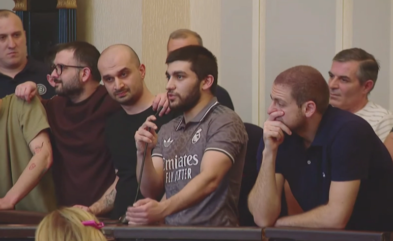 მოსამართლე ნინო გალუსტაშვილმა რეზო კიკნაძე სასამართლო დარბაზიდან გააძევა
