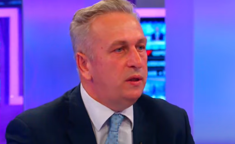 "კვაზი სასამართლოს ფუნქციის შესრულება უნდოდათ მაგრამ საბოლოოდ გაიქცნენ გახარიასგან" - თავაძე კომისიაზე