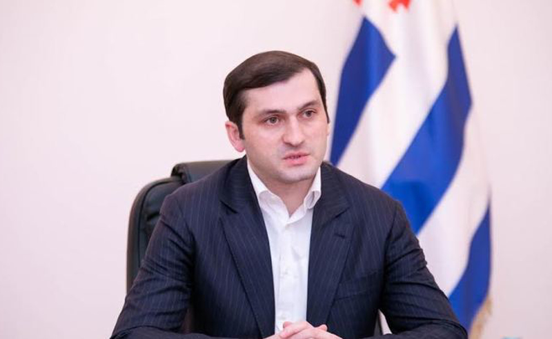 რიჟვაძის ოჯახის ახლობლები ამბობენ, რომ წერილი, რომელსაც სამთავრობო მედია ავრცელებს, არ უნახავთ