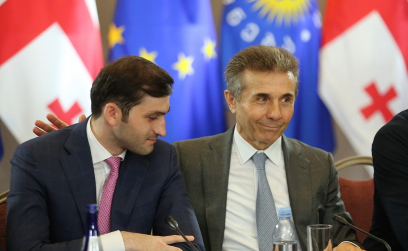 Acarıstan hökumətinin özünə qəsd edən keçmiş başçısının vəziyyəti stabil-ağırdır