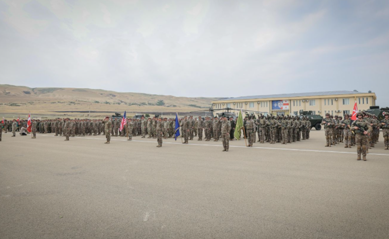 თავდაცვის მინისტრი საქართველოში მრავალეროვანი წვრთნების გახსნას არ დაესწრო
