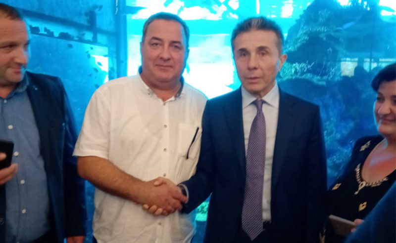 8 პირის საქმის მოწმის, ლევან ბასილაძის მამა ქუთაისის საკრებულოს თავმჯდომარის პირველი მოადგილეა