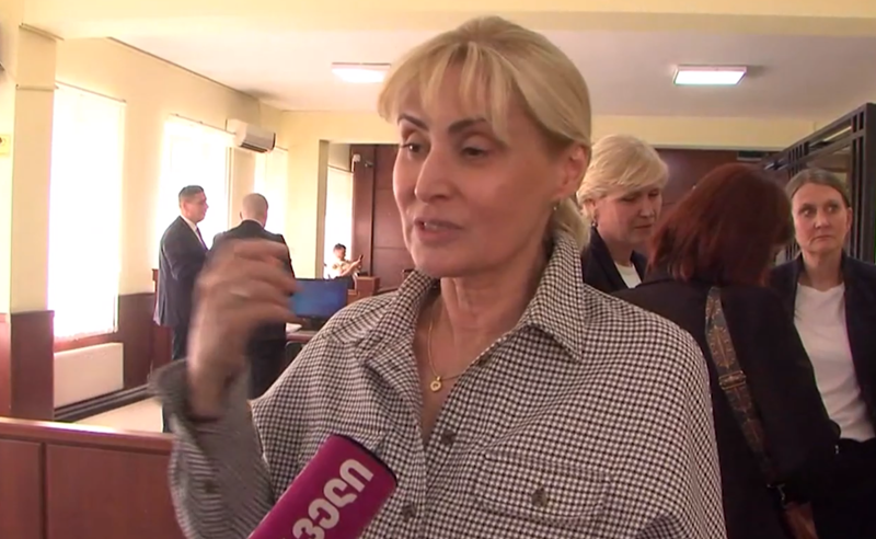 სასამართლომ არ იზრუნა, რომ საზოგადოებას 5 თვეზე მეტი ხნის განმავლობაში, გისოსებიდან არ ეცქირა მზია ამაღლობელისთვის-მწარიაშვილი