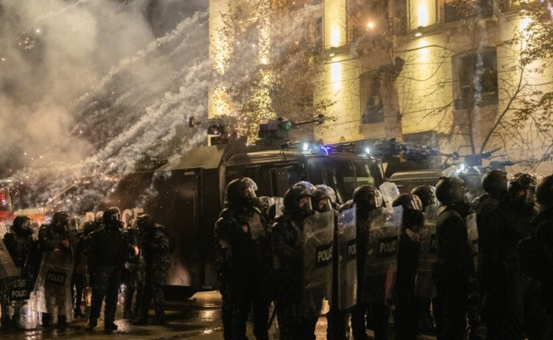 პოლიციის მხრიდან სისტემური ძალადობა და წამება, თავდასხმები ჟურნალისტებსა და აქტივისტებზე - სახდეპის ანგარიში საქართველოზე