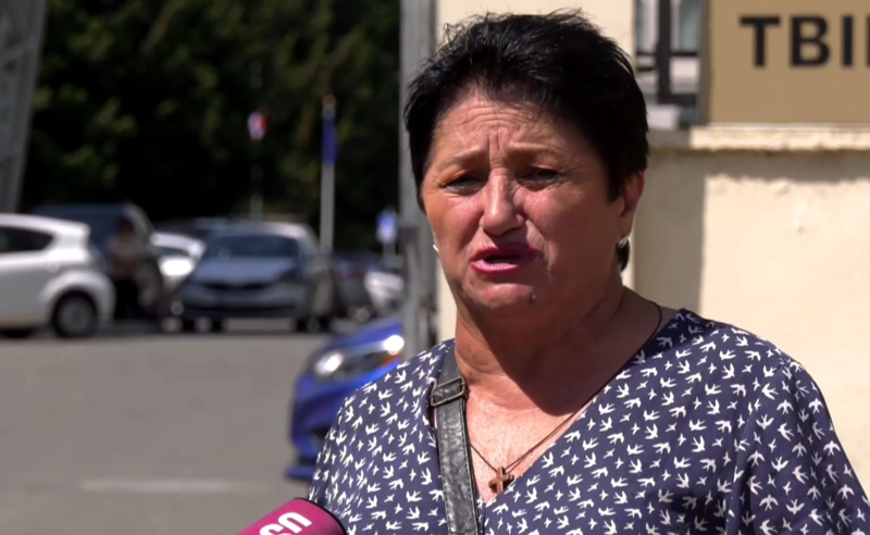 მონტაჟიაო, ხომ იძახიან? მე თორნიკეს ვიდეო მინახავს, არასად პოლიციელი არ დგას- თორნიკე გოშაძის დედა