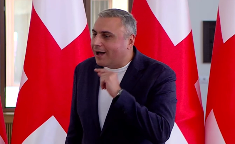 სკანდალში გახვეული გორის საკრებულოს თავმჯდომარე- “ოცნებაში“ პირველი კომენტარი კეთდება