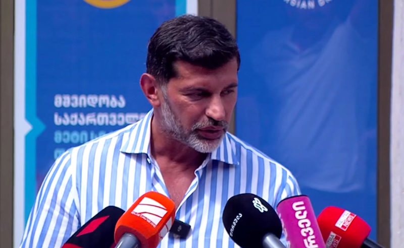 კალაძე ამტკიცებს, რომ ევროკავშირს საქართველოში მეორე ფრონტის გახსნა სურს, თუმცა მაინც მოლაპარაკებების გახსნას ითხოვს