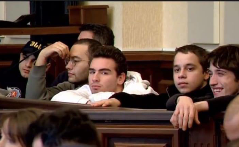"ვისწავლე სიყვარული და თავისუფლება, გარეთ ვერ ვაფასებდი სიარულს, მაგრამ ციხეში 7 ნაბიჯს გავდივარ..." - ნიკოლოზ ჯავახიშვილის საბოლოო სიტყვა