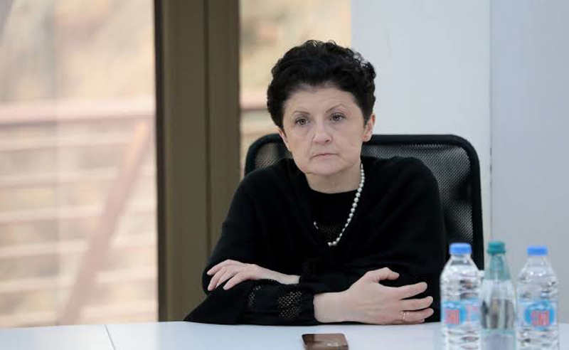 წულუკიანი ემუქრება ყველას ვინც მისი მეორედ გათხოვების ამბავს ავრცელებს