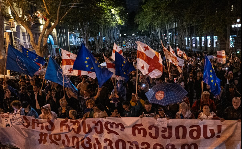 „ხაბეიშვილის დაკავება 4 ოქტომბრის გეგმებს ვერ შეცვლის" - მოქალაქეები "ოცნებას" დამხობას უანონსებენ