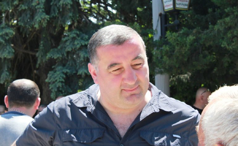 გავრცელებული ინფორმაციით, საგამოძიებო სამსახურის მიერ დაკავებულთა შორის გიორგი კანდელაკია 
