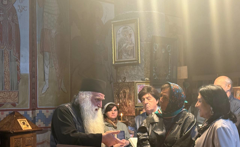 ქვემო ბეთლების ტაძარში მამა დოროთეს საკვირაო ქადაგებას დღეს სალომე ზურაბიშვილიც დაესწრო