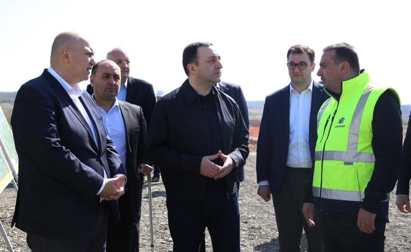 ვის გაუგზავნა სუს-მა სიგნალი: "კიდევ უფრო მიუახლოვდნენ ირაკლი ქარსელაძეს"