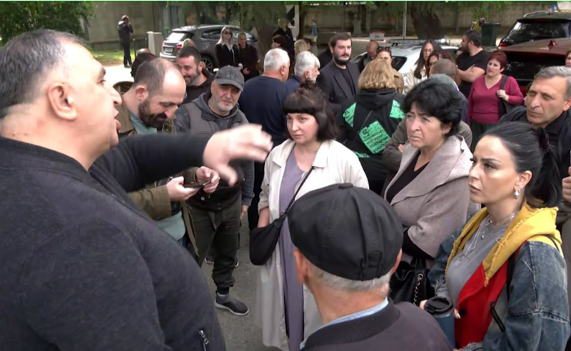„სფერო ჰოლდინგის“ სკანდალი - ასობით მოქალაქე კუთვნილი თანხის გარეშე დარჩა