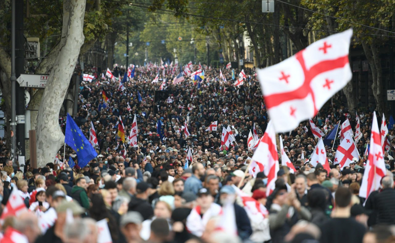 "დასავლეთმა ქართველი ხალხი არ უნდა მიატოვოს!" - ალექს რაუფოღლუ 