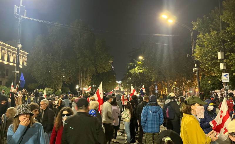 „კობახიძის მუქარის არ გვეშინია“ - რუსთაველი ისევ პროტესტის ეპიცენტრია