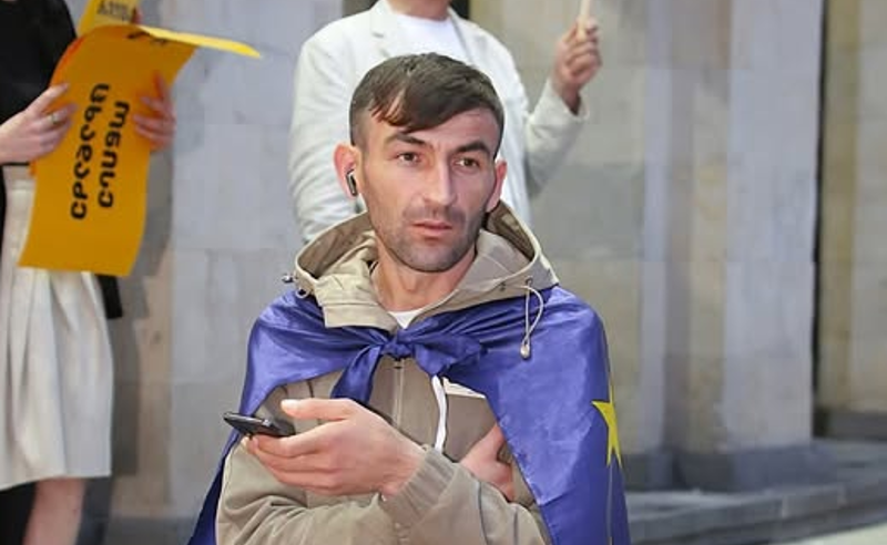 "დაკავების მომენტში შუამდგომლობაც კი არ ჰქონდა შეტანილი ბრალდების მხარეს" - ვახო ფიცხელაურის ადვოკატი