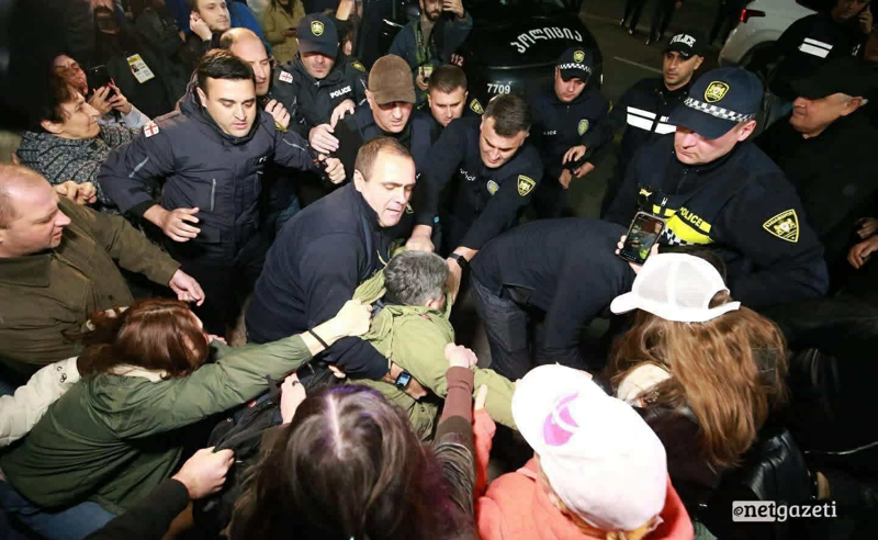 შსს რუსთაველზე დაკავებულთა რაოდენობას ასახელებს