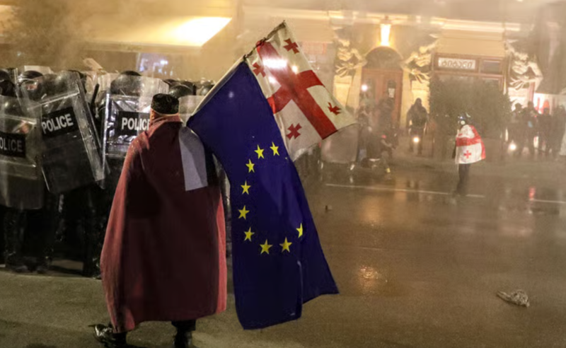 The Economist: საქართველოში დემოკრატიის უკანასკნელი ნაპერწკალი ქრება 