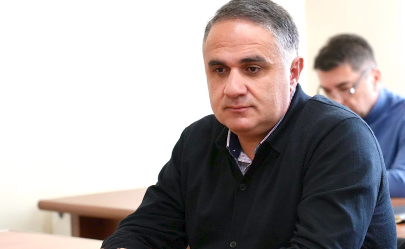 ჩხუბით დასრულებული "ილიაობა" ყვარელში - გავრცელებული ინფორმაციით, სუფრის შემდეგ "ოცნების" ჩინოვნიკები ერთმანეთს ფიზიკურად გაუსწორდნენ