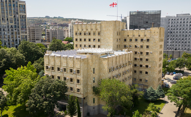 პროკურატურაში საგანგებო ბრიფინგი ჩაინიშნა