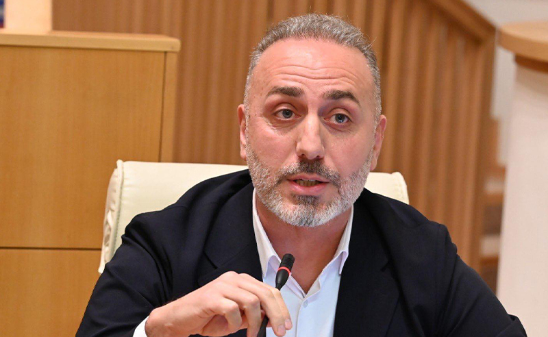 გახარიას გუნდი: „ოცნება“ აღიარებს, რომ ეშინია არჩევნების, მისი 60%-იანი მხარდაჭერა სიცრუე და მითია