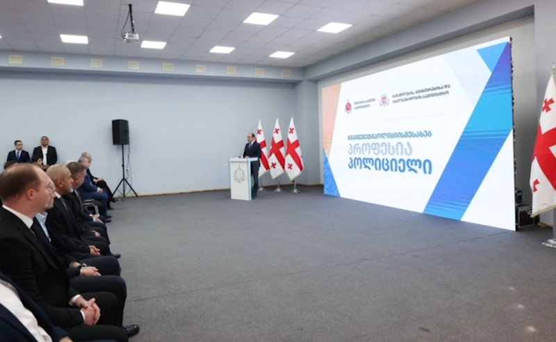  “პროფესია პოლიციელი“ - რა შეფასებები მოჰყვა შსს-ს მიერ სკოლებში დაანონსებულ ახალ პროექტს