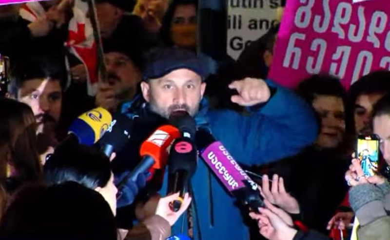 "მინდა ვთხოვო გამოვიდნენ ამ შიმშილობის რეჟიმიდან" - ლევან ცუცქირიძე მოშიმშილეებს