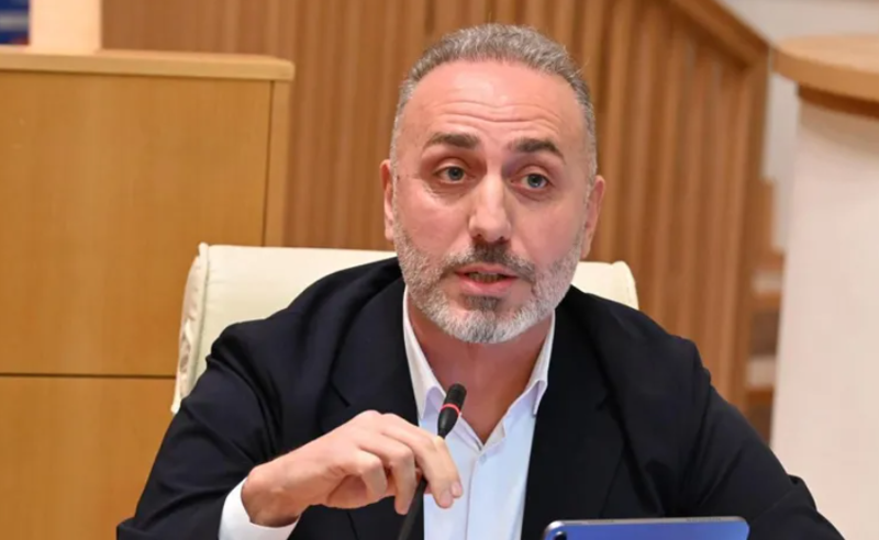 თუ მიგაჩნიათ, რომ უკანონო არაფერი ჩაგიდენიათ, რატომ გაურბიხართ საგამოძიებო კომისიის შექმნას? - შერაშიძე "ოცნებას" 