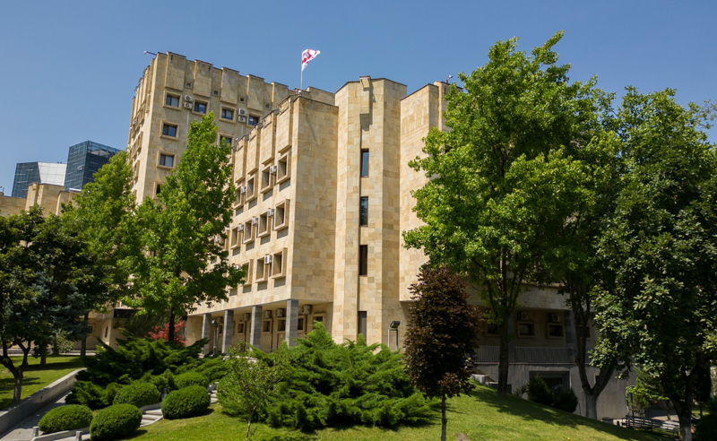 ორგანიზებული ჯგუფის რვა წევრის მიმართ სისხლისსამართლებრივი დევნა დაიწყო