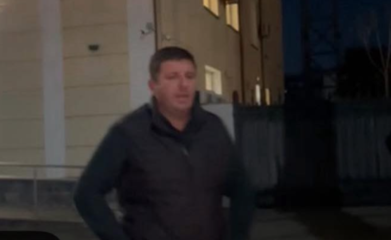 სასჯელი "ფარჩაკის" დაძახებისთვის - ვინ არის პოლიციელი, ვინც თავი "შეურაცხყოფილად იგრძნო" და აქტივისტს უჩივლა 