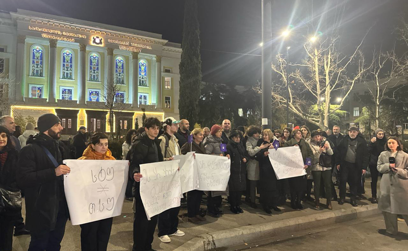 "უნივერსიტეტების შეერთება ნიშნავს სტუ-ს დახურვას" - ტექნიკური უნივერსიტეტის აკადემიური პერსონალი რექტორს შეხვდა