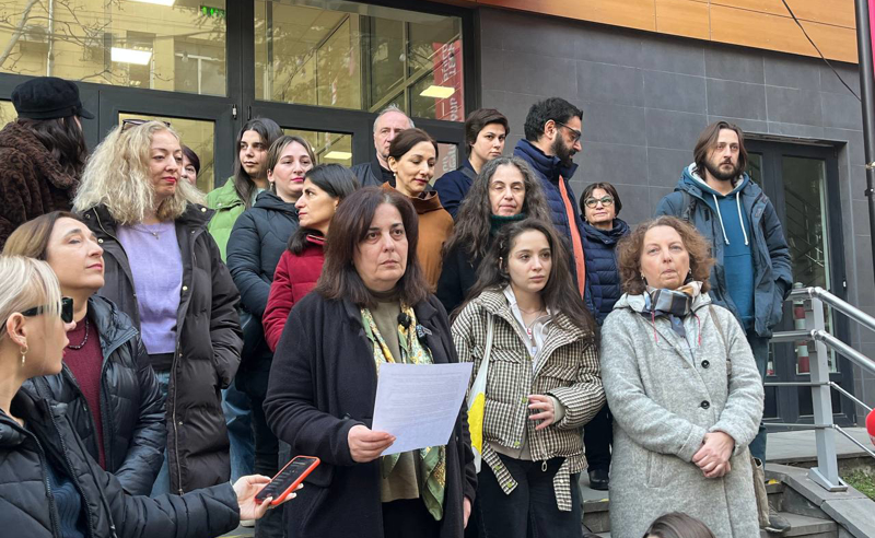 ილიაუნის განათლების სკოლა: მოვითხოვთ იმ საკანონმდებლო ცვლილებების გაუქმებას, რომლებიც სპობს უნივერსიტეტის ავტონომიას