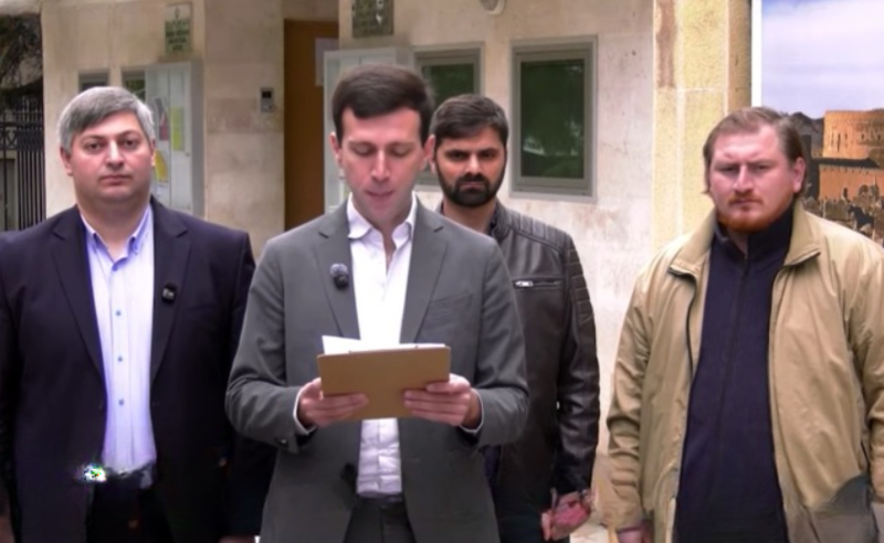 "გამოვხატავთ უკიდურეს შეშფოთებას და პროტესტს" - „ქართული რესპუბლიკის“ წევრებმა ირანის საელჩოში საპროტესტო წერილი დატოვეს
