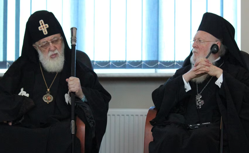 მსოფლიო პატრიარქი თბილისში კვირას, 11:00 საათზე ჩამოფრინდება