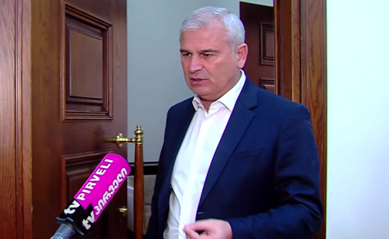 თავისმა ოთხმა შვილმა მოჰკითხოს დედამისს - ქადაგიშვილი ხოშტარიაზე