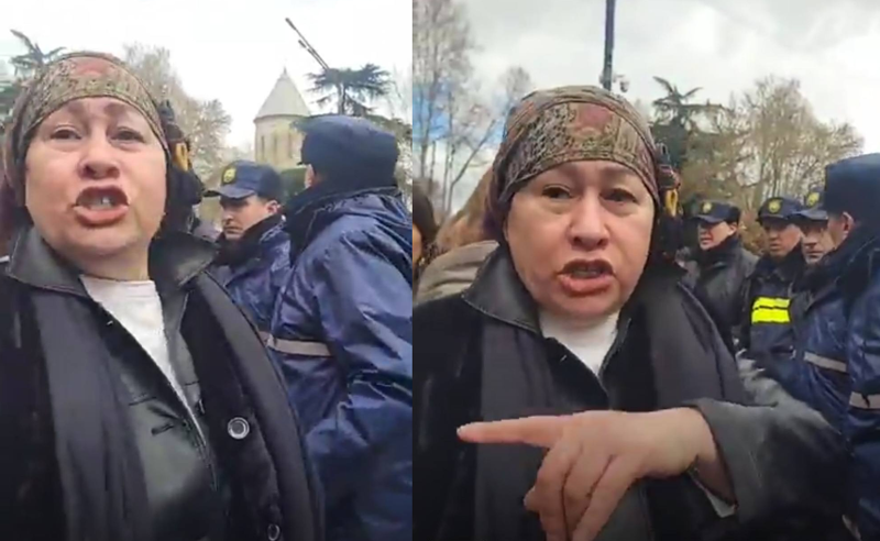 "ეს ქალი 9 აპრილს ჯერ გადამეღობა, მერე ავტობუსში ამოდიო და ძალადობაზე გადავიდა, პოლიციაში განვაცხადე" - ანა კომლაძე 