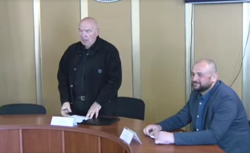 ოზურგეთის საკრებულოს რეკორდი - სხდომა გახსნიდან 7 წუთში დაასრულეს