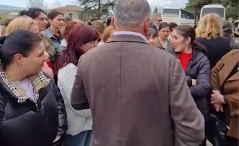 საგარეჯოს მოსახლეობა ოთხი წლის წინ დაპირებული სკოლის რეაბილიტაციას ითხოვს