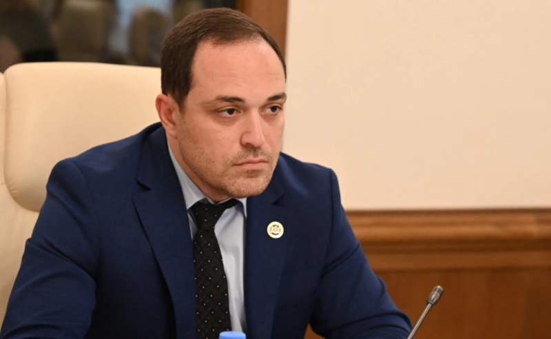 "ოცნების" დეპუტატი: დღეს ვარ პარლამენტში, ხვალ არ ვიქნები